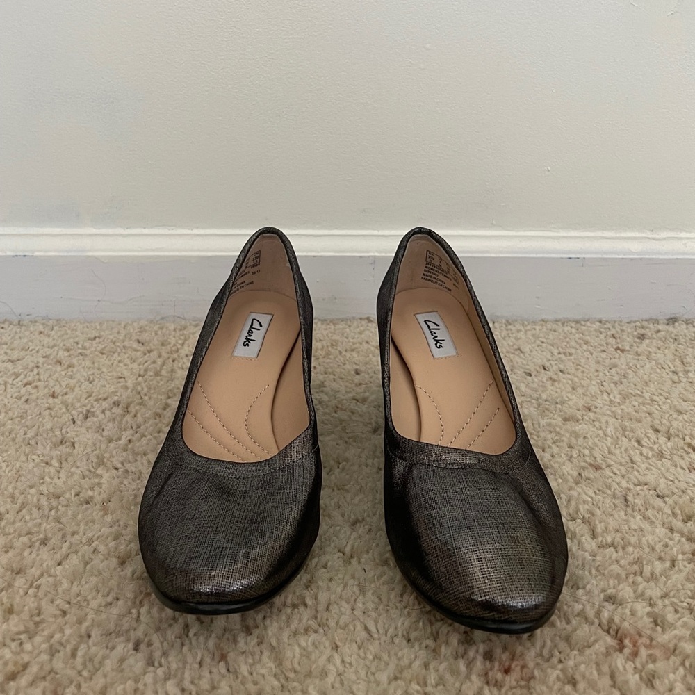 Clarks Grace Isabella block heel work shoes